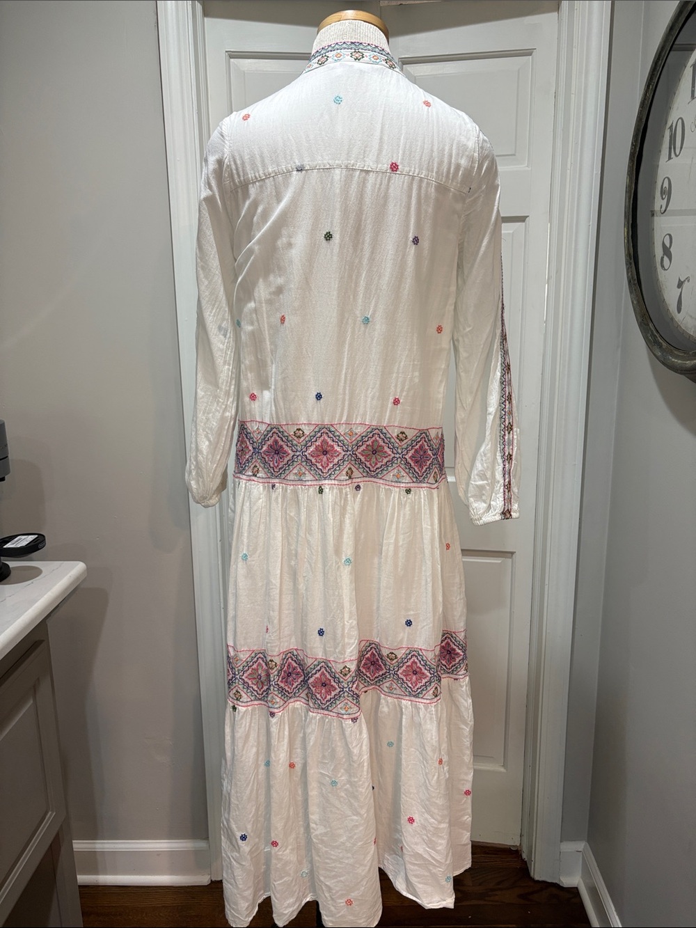 Zara sz XS white cotton maxi tiered maxi dress with embroidery - Picture 6 of 9